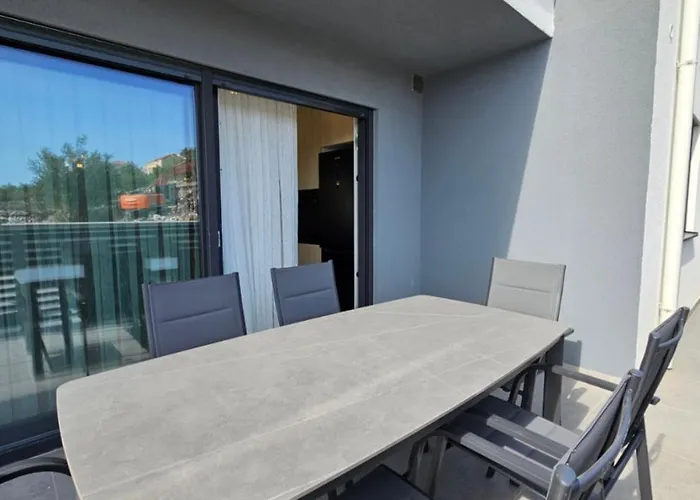 Appartement Antonija Okrug Gornji